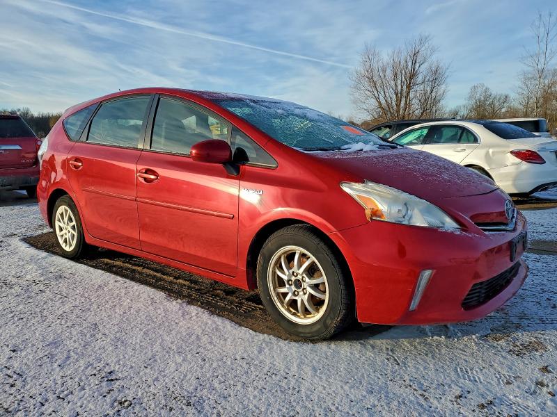 Photo 4 from auction – 2014 TOYOTA PRIUS V with VIN JTDZN3EU9E3326231
