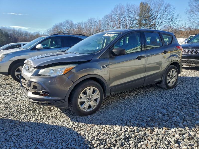 FORD ESCAPE S 2013 with VIN 1FMCU0F74DUC06079 - Photo from auction