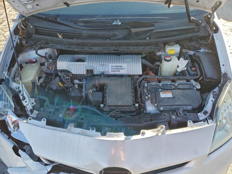 Photo 11 from auction – 2015 TOYOTA PRIUS with VIN JTDKN3DU4F0400676