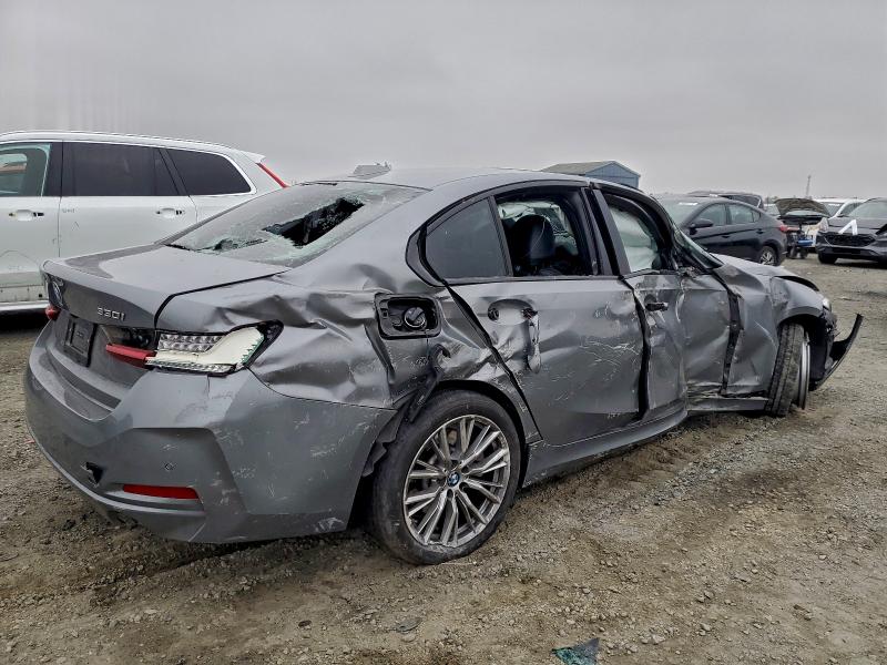 Photo 3 from auction – 2023 BMW 330XI with VIN 3MW89FF01P8D74911