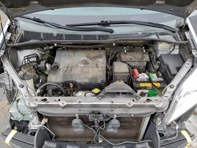 Photo 12 from auction – 2013 TOYOTA SIENNA LE with VIN 5TDKK3DC7DS279944