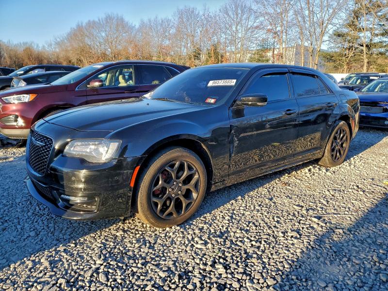 CHRYSLER 300 S 2019 with VIN 2C3CCAGG1KH663965 - Photo from auction
