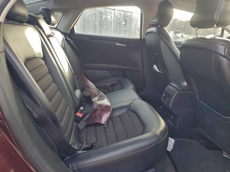 Photo 10 from auction – 2018 FORD FUSION SE with VIN 3FA6P0HD3JR153248