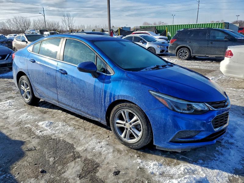 Photo 4 from auction – 2018 CHEVROLET CRUZE LT with VIN 1G1BE5SM4J7200419