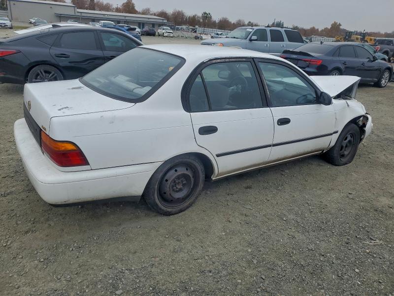 Photo 3 from auction – 1995 TOYOTA COROLLA LE with VIN 1NXAE09B1SZ283543