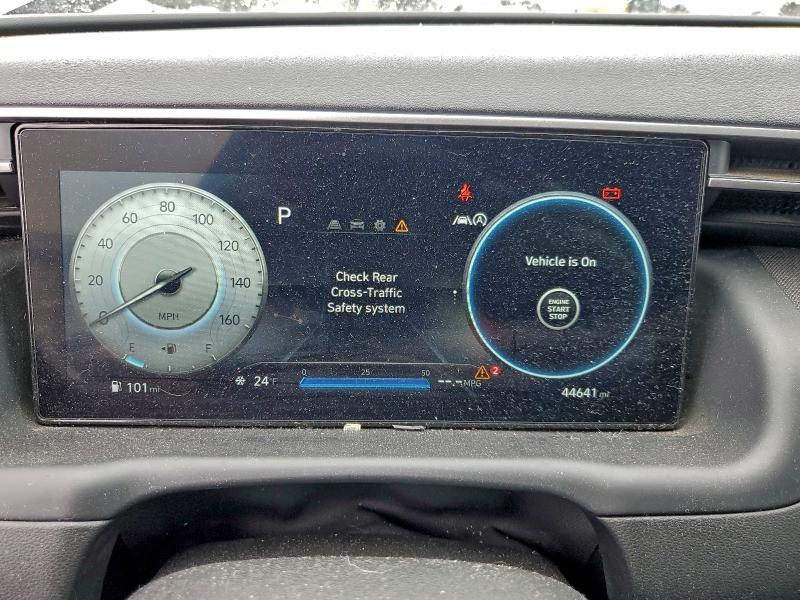 Photo 9 from auction – 2023 HYUNDAI TUCSON with VIN 5NMJFCAE6PH239870