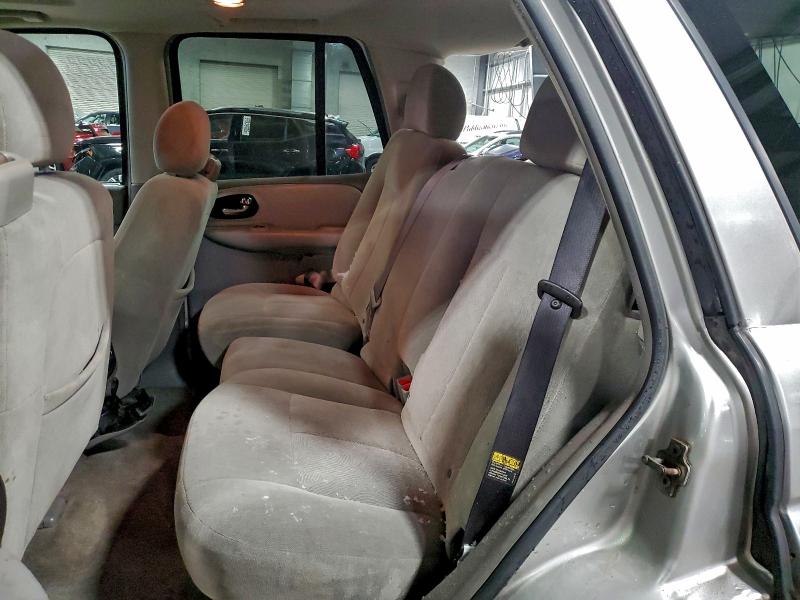 Photo 10 from auction – 2005 CHEVROLET TRAILBLAZE with VIN 1GNDT13S852194534