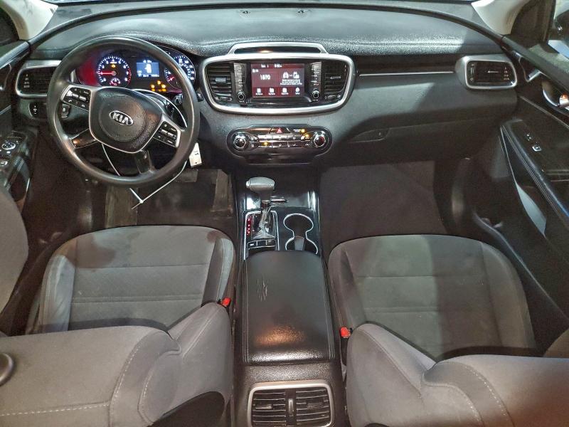 Photo 8 from auction – 2019 KIA SORENTO L with VIN 5XYPG4A31KG580902