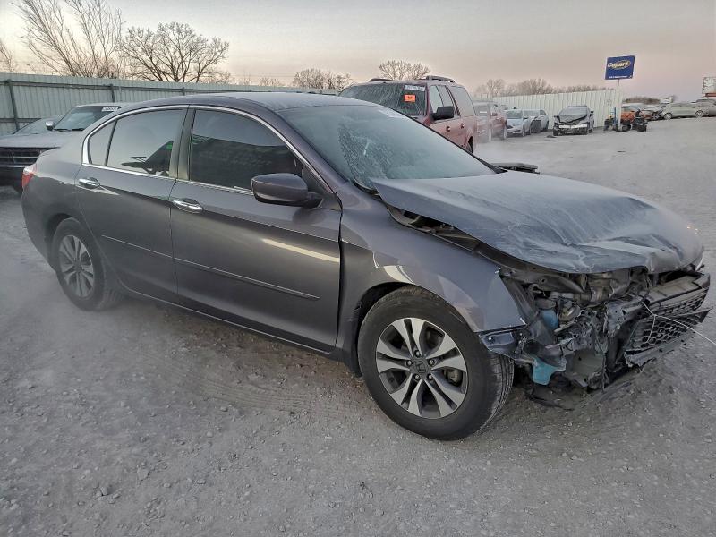 Photo 4 from auction – 2015 HONDA ACCORD LX with VIN 1HGCR2F38FA224864