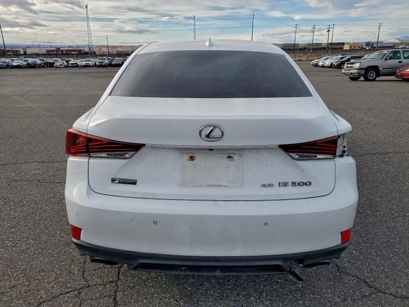 Photo 6 from auction – 2019 LEXUS IS 300 with VIN JTHC81D27K5037803