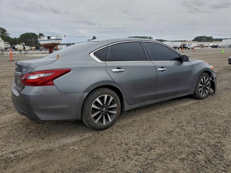 Photo 3 from auction – 2018 NISSAN ALTIMA with VIN 1N4AL3AP2JC207682
