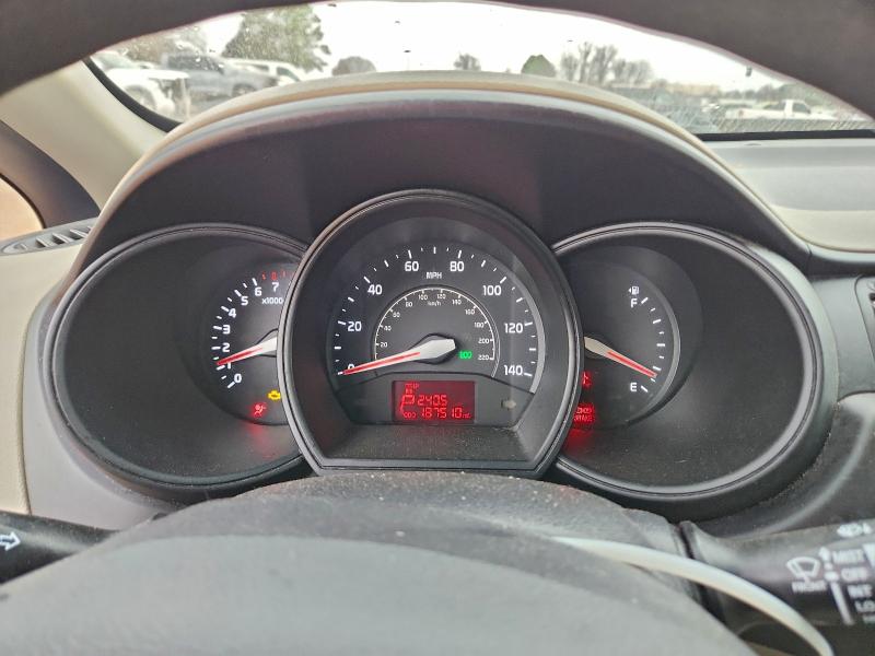 Photo 9 from auction – 2013 KIA RIO LX with VIN KNADM5A36D6236731