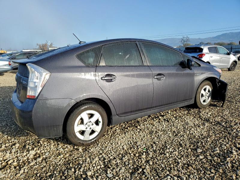 Photo 3 from auction – 2011 TOYOTA PRIUS with VIN JTDKN3DU7B0281712