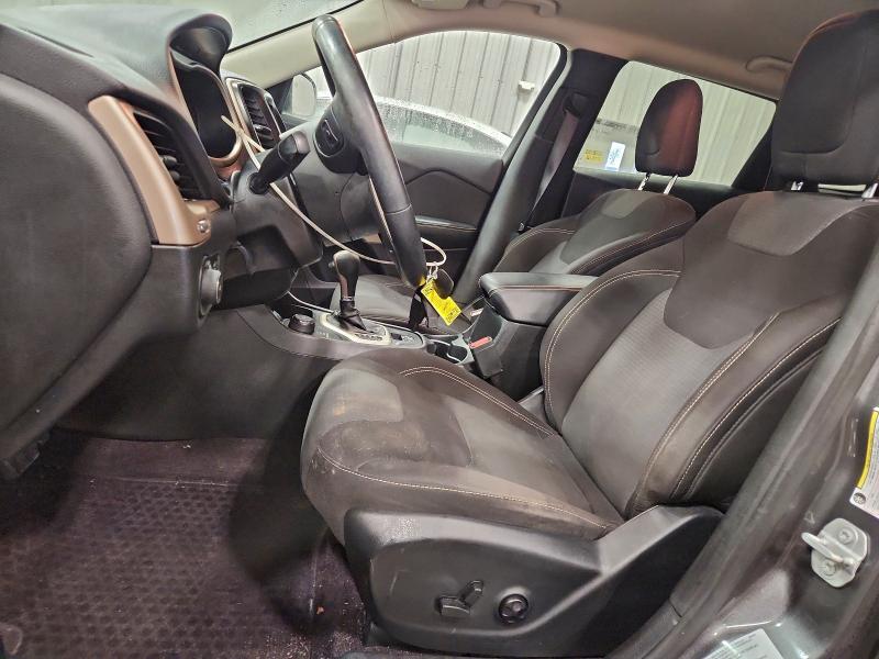 Photo 7 from auction – 2017 JEEP CHEROKEE with VIN 1C4PJMCS5HW618570