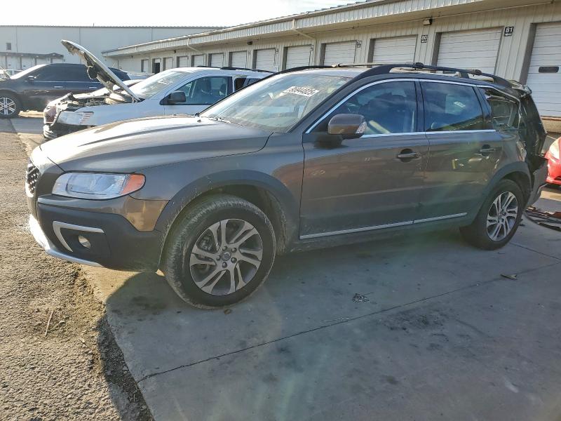 VOLVO XC70 3.2 2014 with VIN YV4952BZ5E1180381 - Photo from auction