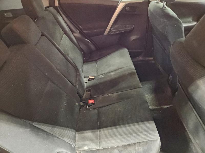 Photo 10 from auction – 2015 TOYOTA RAV4 LE with VIN 2T3ZFREV8FW164079