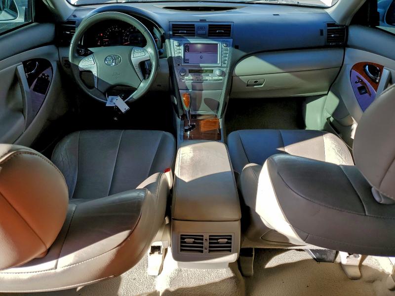 Photo 8 from auction – 2011 TOYOTA CAMRY SE with VIN 4T1BK3EK5BU628383