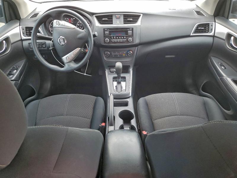 Photo 8 from auction – 2017 NISSAN SENTRA with VIN 3N1AB7AP5HY289044