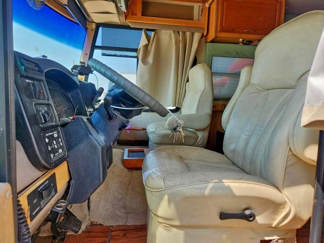 Photo 5 from auction – 2000 FORD F550 with VIN 1FCNF53S4Y0A14641