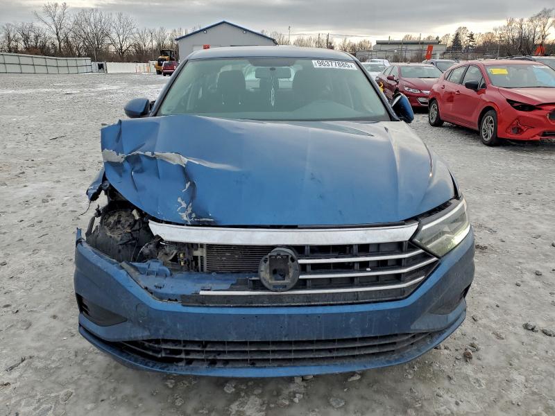 Photo 5 from auction – 2019 VOLKSWAGEN JETTA S with VIN 3VWC57BU2KM023641