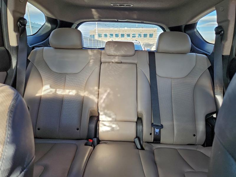 Photo 10 from auction – 2019 HYUNDAI SANTA FE L with VIN 5NMS5CAD2KH062709