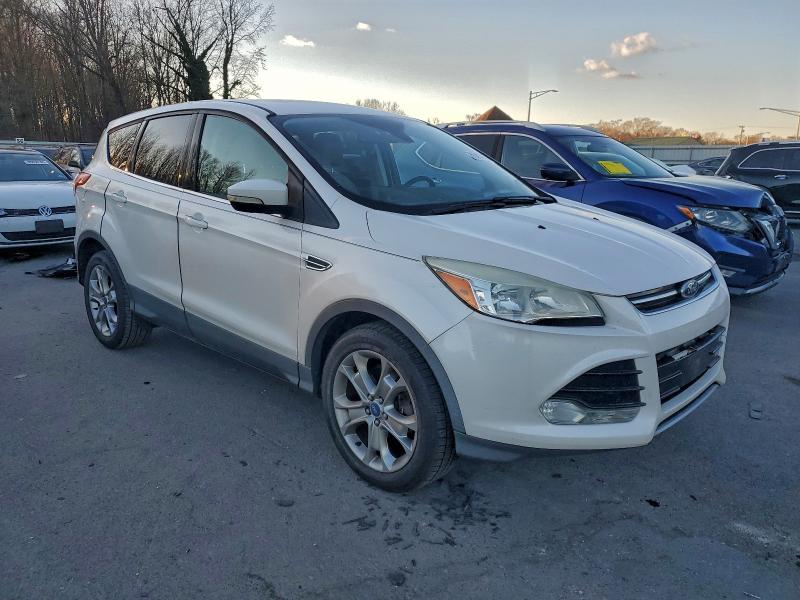 Photo 4 from auction – 2013 FORD ESCAPE SEL with VIN 1FMCU9HX1DUB76699