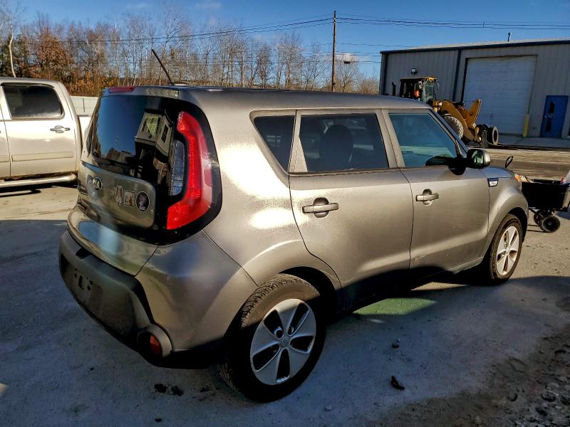 Photo 3 from auction – 2016 KIA SOUL with VIN KNDJN2A20G7241186