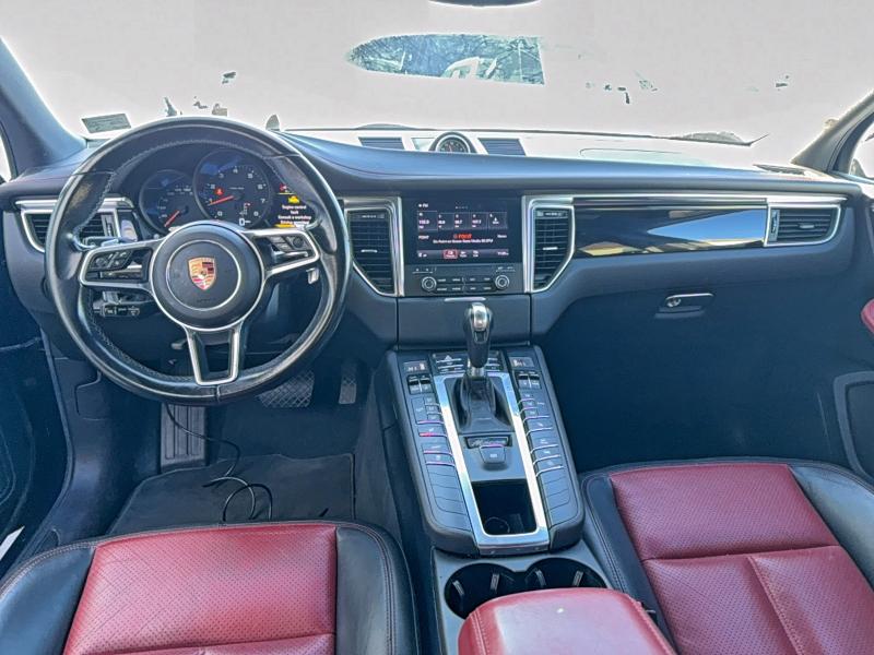 Photo 9 from auction – 2017 PORSCHE MACAN with VIN WP1AA2A59HLB80420