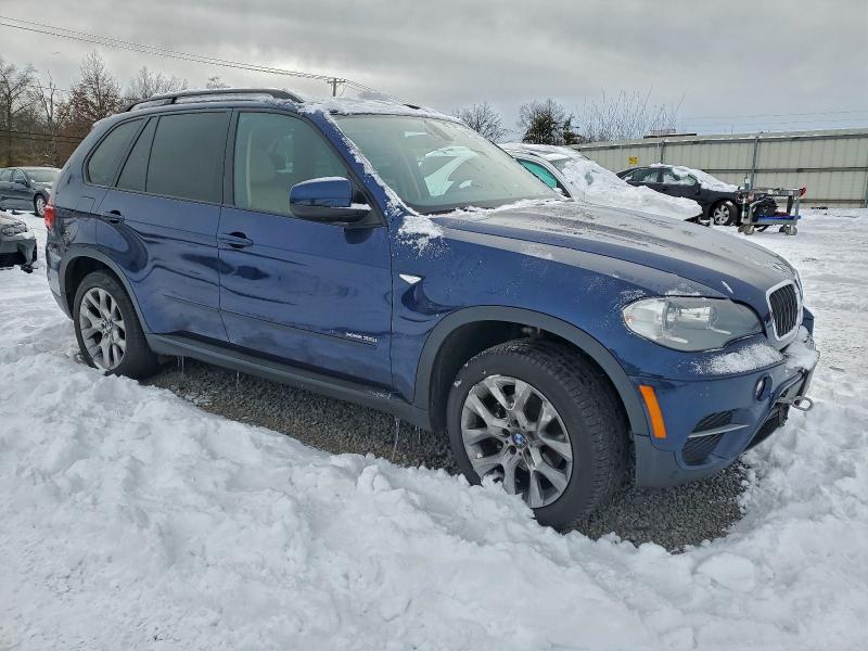 Photo 4 from auction – 2012 BMW X5 XDRIVE3 with VIN 5UXZV4C50CL744691