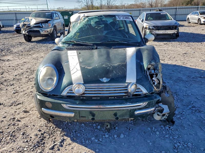 Photo 5 from auction – 2003 MINI COOPER with VIN WMWRC33493TC41248