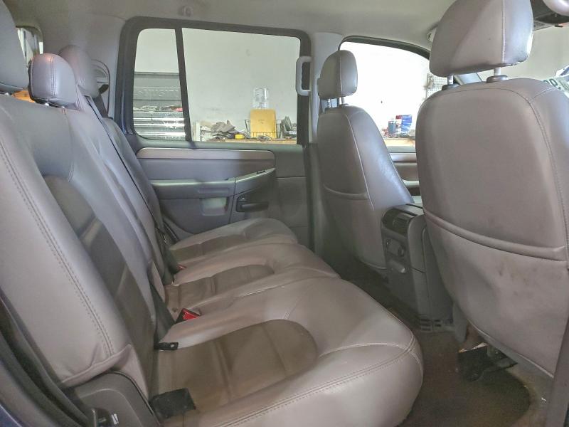 Photo 11 from auction – 2004 FORD EXPLORER X with VIN 1FMZU73K04ZA13538