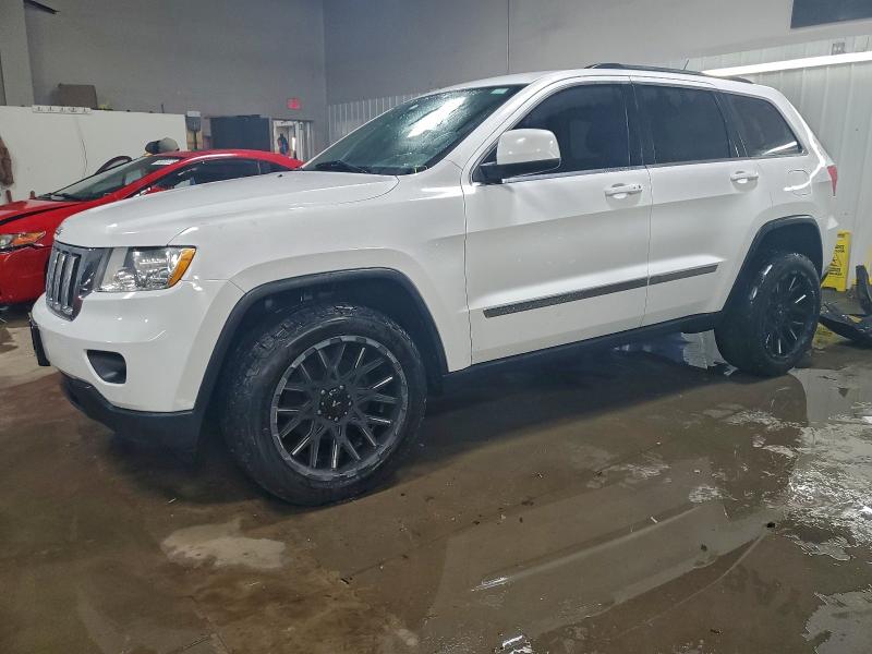 JEEP GRAND CHER 2013 with VIN 1C4RJFAG1DC622906 - Photo from auction