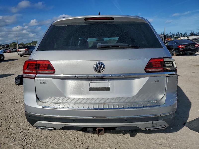 Photo 6 from auction – 2019 VOLKSWAGEN ATLAS SEL with VIN 1V2ER2CA2KC584266