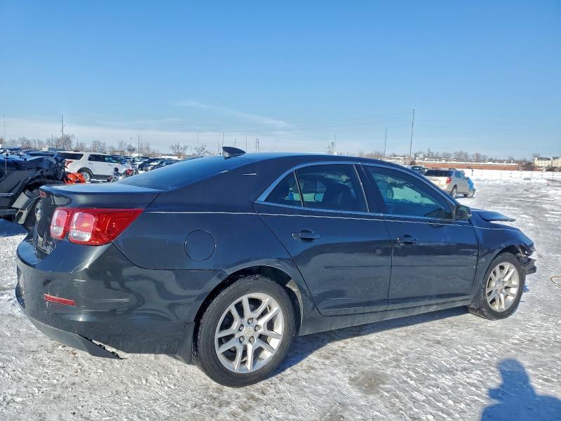 Photo 3 from auction – 2015 CHEVROLET MALIBU 1LT with VIN 1G11C5SLXFF301423