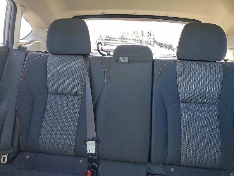 Photo 10 from auction – 2018 SUBARU CROSSTREK with VIN JF2GTACC7JH204560