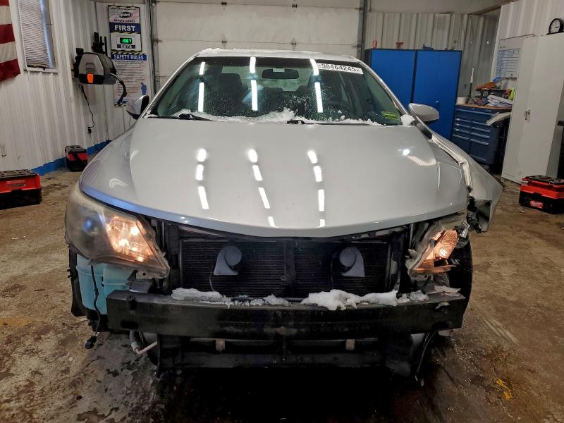 Photo 5 from auction – 2014 TOYOTA CAMRY L with VIN 4T1BF1FK4EU752348
