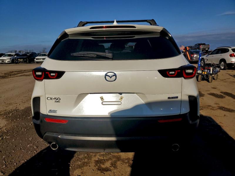 Foto 6 de la subasta – 2025 MAZDA CX-50 PREM con VIN 7MMVAAEW3SN125280