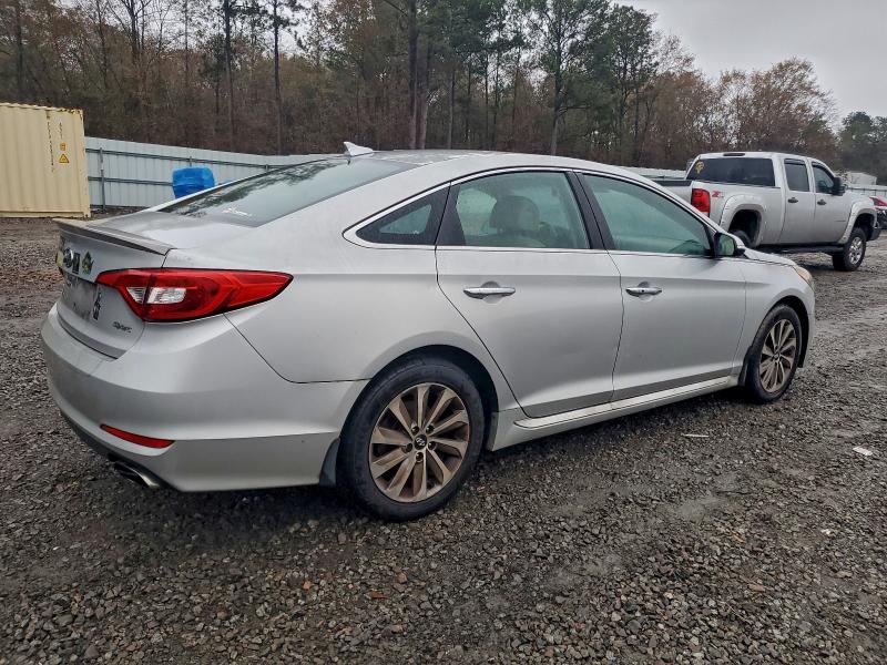 Photo 3 from auction – 2015 HYUNDAI SONATA SPO with VIN 5NPE34AF2FH080307