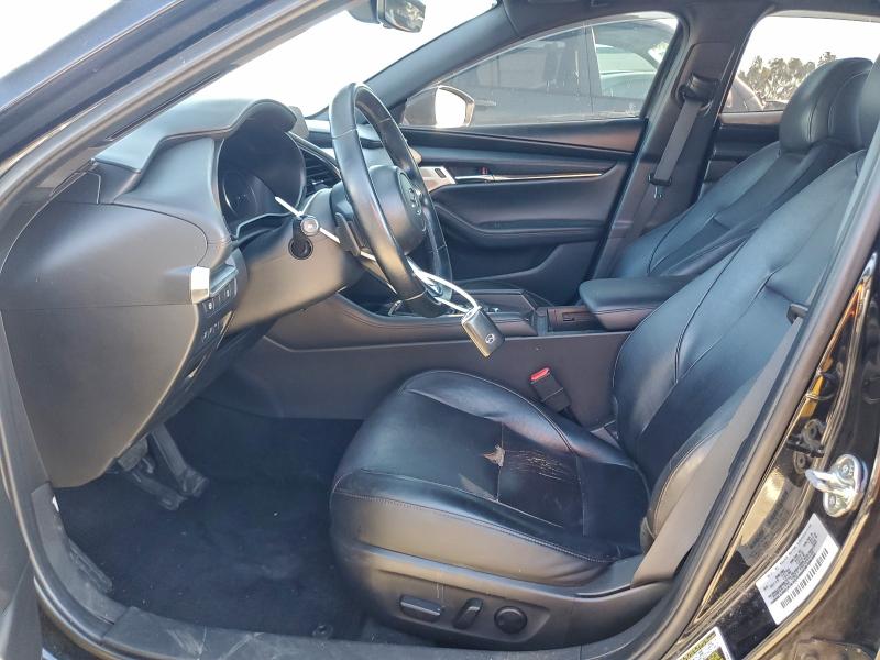 Photo 7 from auction – 2019 MAZDA 3 PREMIUM with VIN JM1BPANM1K1140528