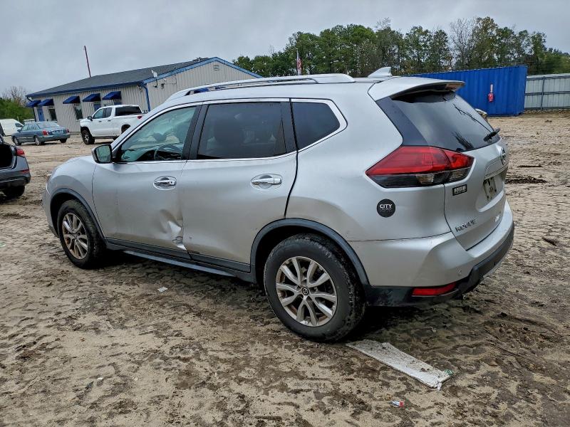Photo 2 from auction – 2019 NISSAN ROGUE S with VIN KNMAT2MT3KP502832