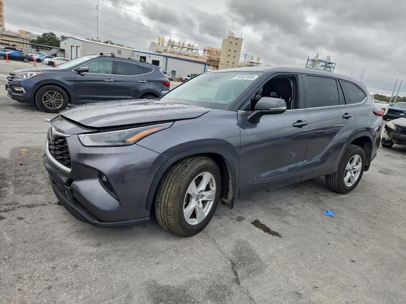 TOYOTA HIGHLANDER 2024 with VIN 5TDKDRAH9RS054994 - Photo from auction