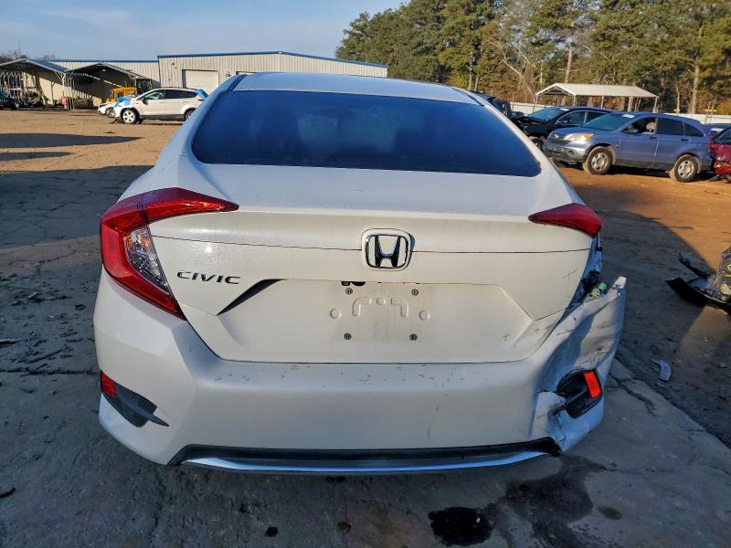 Photo 6 from auction – 2019 HONDA CIVIC LX with VIN 19XFC2F64KE046689