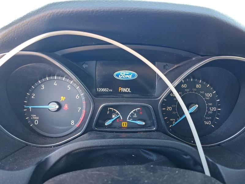 Photo 9 from auction – 2015 FORD FOCUS SE with VIN 1FADP3F23FL210760