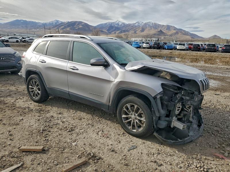 Photo 4 from auction – 2021 JEEP CHEROKEE with VIN 1C4PJMMX4MD213722