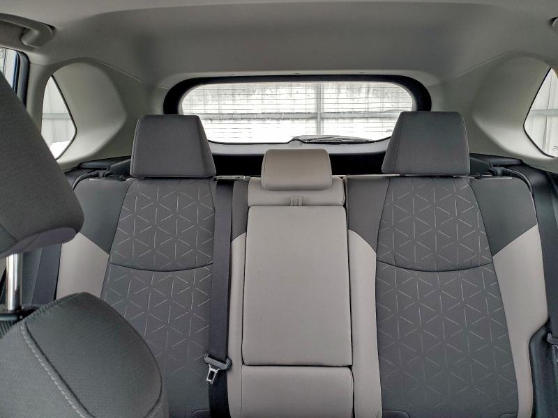 Photo 10 from auction – 2025 TOYOTA RAV4 with VIN 2T3P1RFV6SW568755