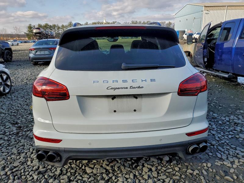 Photo 6 from auction – 2015 PORSCHE CAYENNE TU with VIN WP1AC2A26FLA82720