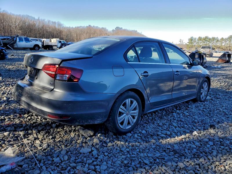Photo 3 from auction – 2017 VOLKSWAGEN JETTA with VIN 3VW2B7AJ9HM350249