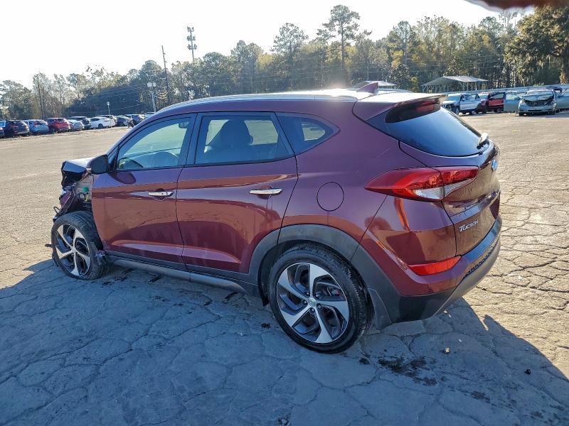 Photo 2 from auction – 2016 HYUNDAI TUCSON LIM with VIN KM8J33A21GU121888