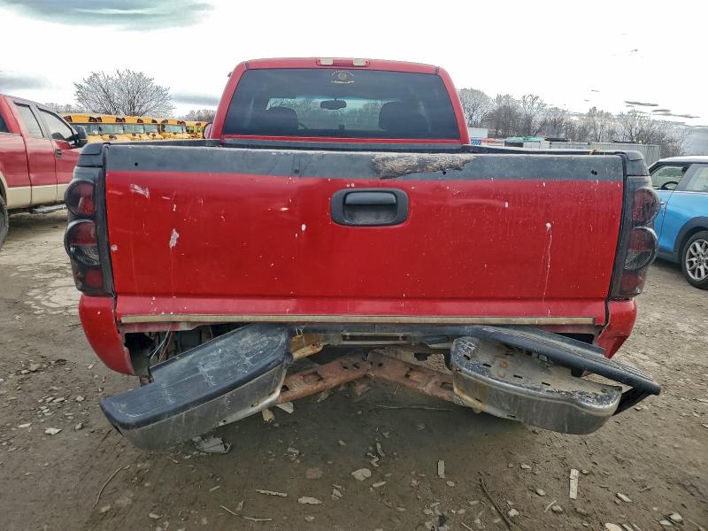 Photo 6 from auction – 2005 CHEVROLET SILVERADO with VIN 1GCHK29U95E148706