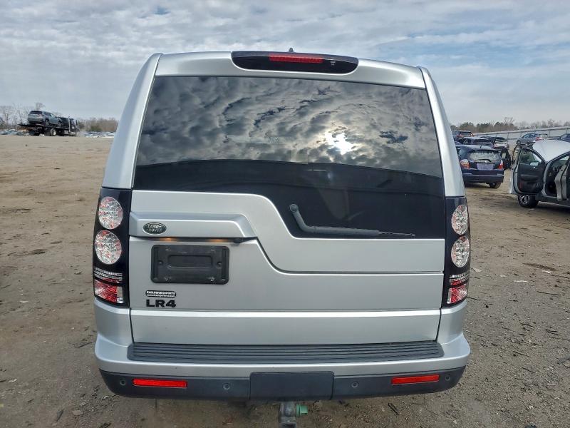 Photo 6 from auction – 2015 LAND ROVER LR4 HSE with VIN SALAG2V65FA770702